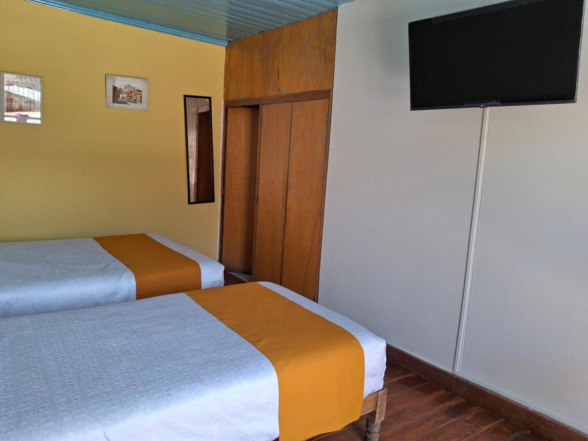 Hostal Lluvia De Oro Αρεκίπα Εξωτερικό φωτογραφία