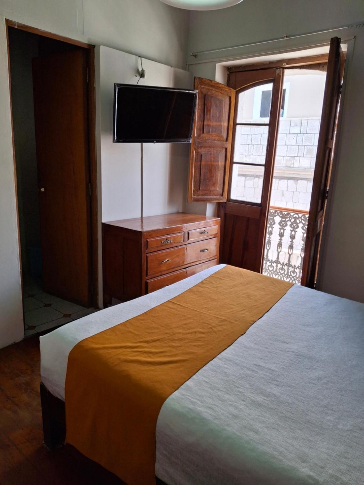 Hostal Lluvia De Oro Αρεκίπα Εξωτερικό φωτογραφία