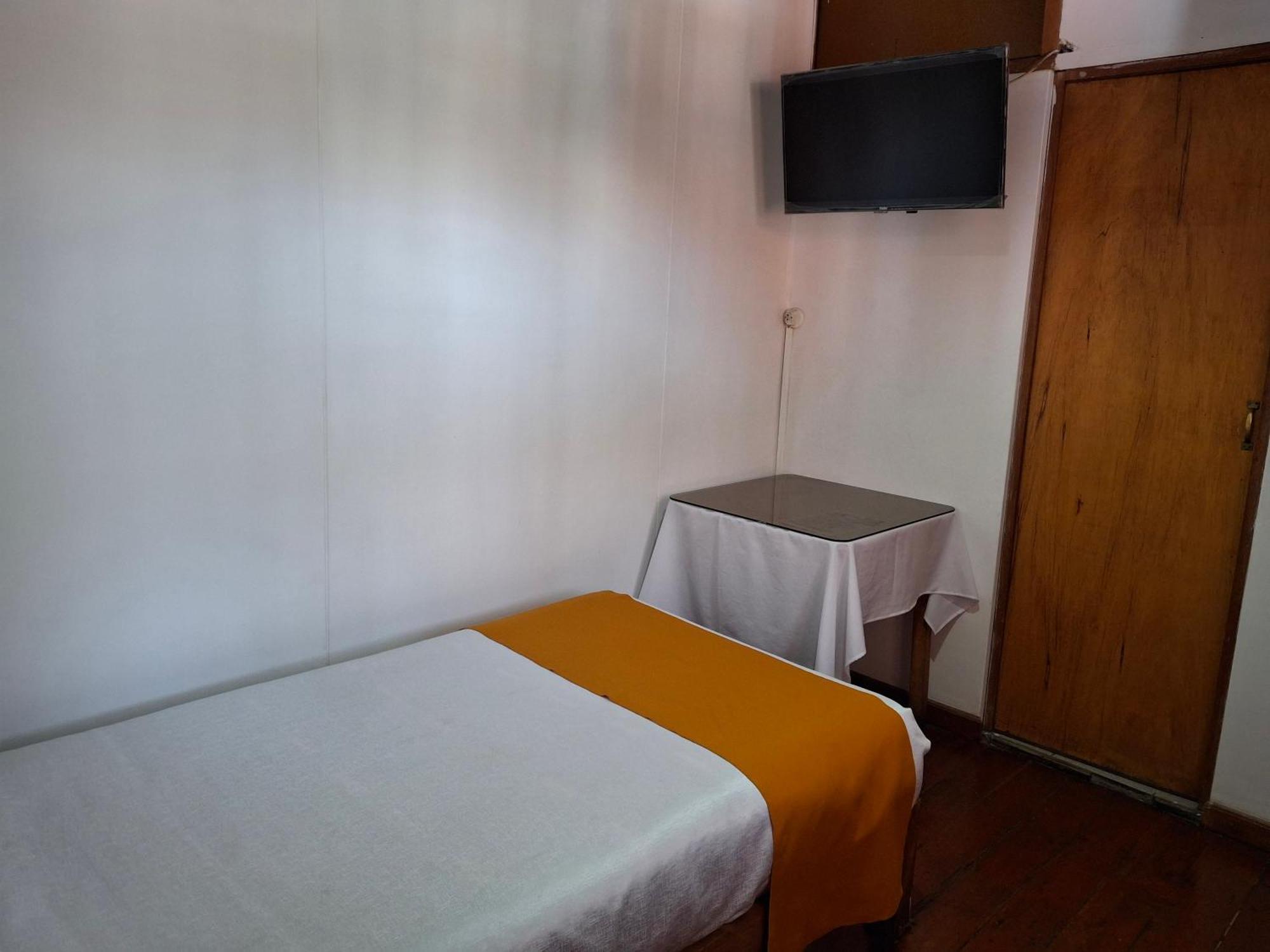 Hostal Lluvia De Oro Αρεκίπα Εξωτερικό φωτογραφία